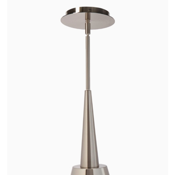 NWT Pendant Light - Picture 3 of 14